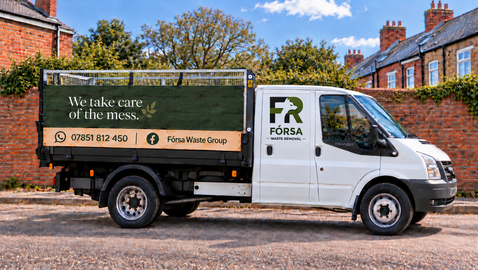 Fórsa branded waste removal tipper